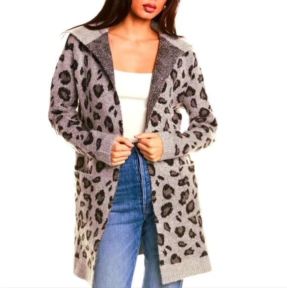 Eye Catching RACHEL ZOE Leopard Comfort Cardigan Sweater Lagenlook Boho Jacket - Picture 1 of 5
